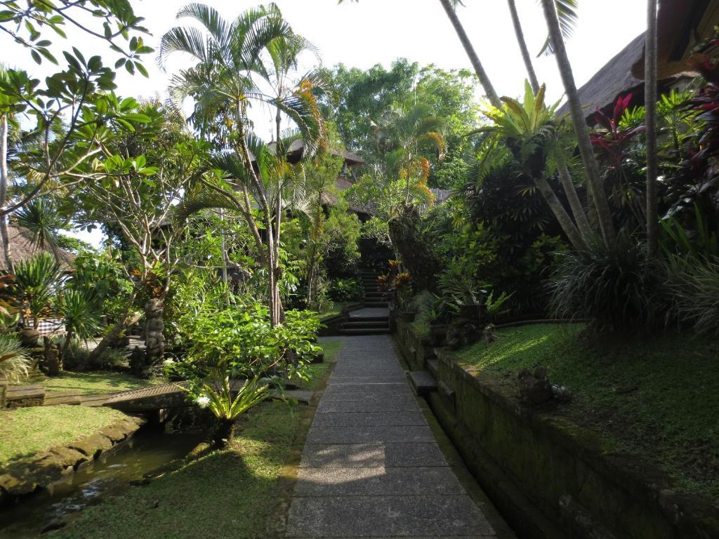 Pita Maha Resort & Spa Ubud Buitenkant foto